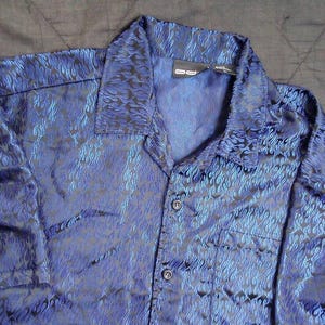 Camicia con bottoni Vintage Y2K ODO Metallic Blue Flames
