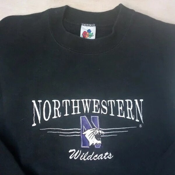 Vintage 90s Northwestern Wildcats Embroidered Crewneck Sweatshirt