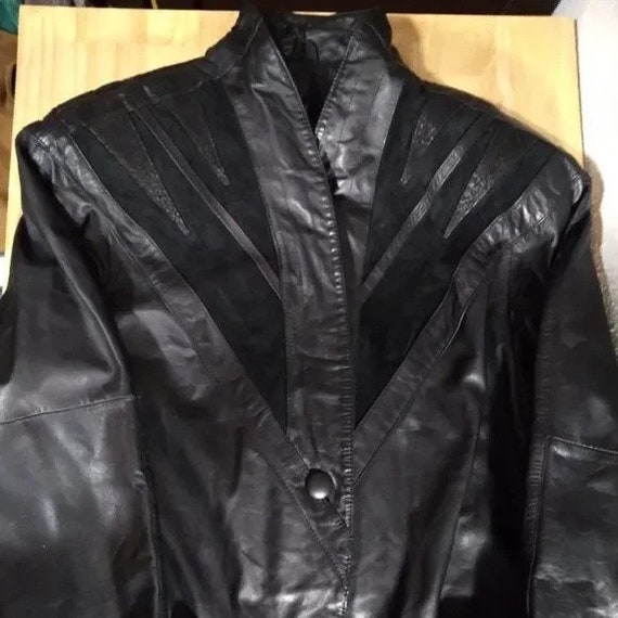 Vintage 80s Otello Pelle Leather Trenchcoat - image 1