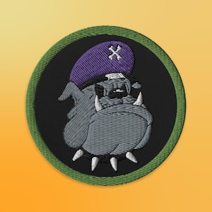 3" Cartoon Militär Bulldogge gestickt Bügelbild - Schwarz | Bulldog Sew On Patch | Lowbrow Kunstwerk | Aufnäher für Jacke, Hut & Kleidung