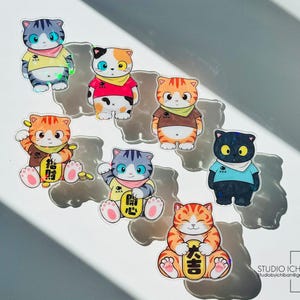 Lucky Cat Phone Grip: Kawaii Acrylic Phone Stand, MagSafe Compatible