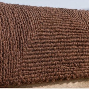 Maßgefertigte Satteldecke aus gezupfter Wolle | Handgefertigte Western-Satteldecke, Ranch- und Trail-Performance (81 x 81 cm)
