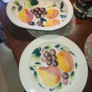 Large Hand Painted Pizzato ltalian Ceramic Fruit Round Serving Tray and Large pasta oblong bowl 2 pcs