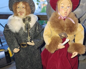 Vintage 1970s Christmas Caroler Set, Handmade Wooden Base Figurines
