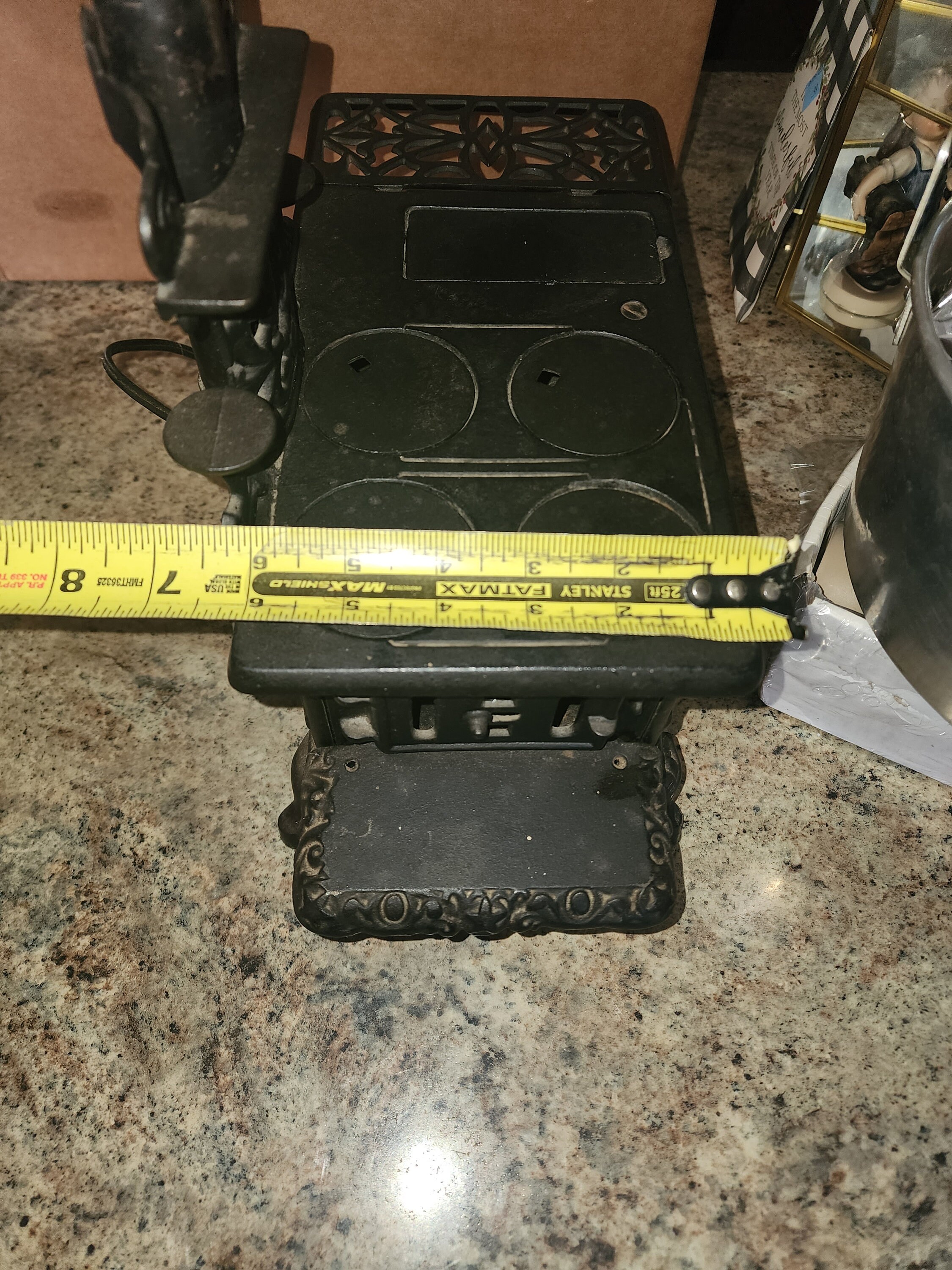 Vintage Cast Irom Stove LAMP 1930 Minature Cast Iron Stove Lamp