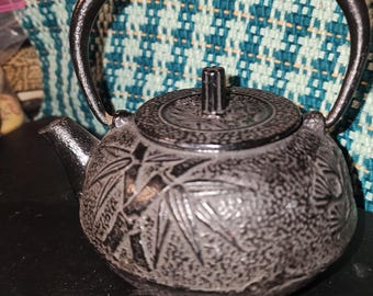 Tetsubin Japanse ijzerzandtheepot gietijzer