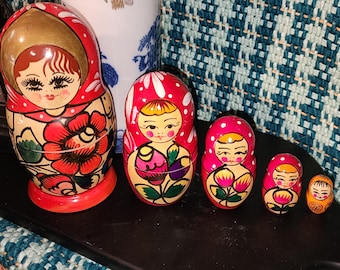 ロシア人形、マトリョーシカ人形、ヴィンテージハンドメイド、子供部屋