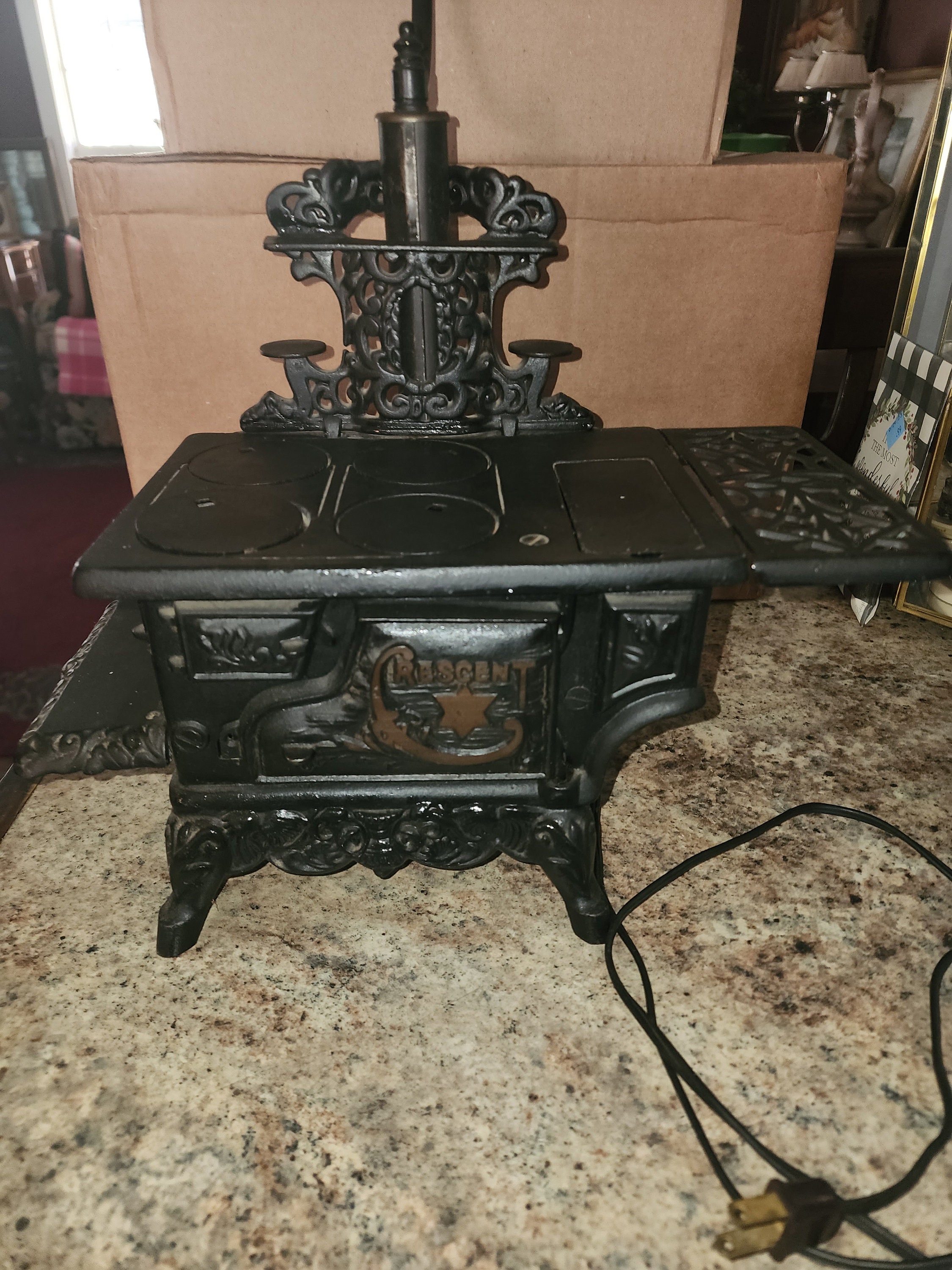 Vintage Cast Irom Stove LAMP 1930 Minature Cast Iron Stove Lamp