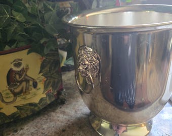 Vintage Silver-plated Champagne Bucket/Wine Holder ice bucket 8 3/4 " tall and 8 " across the top lion head handles