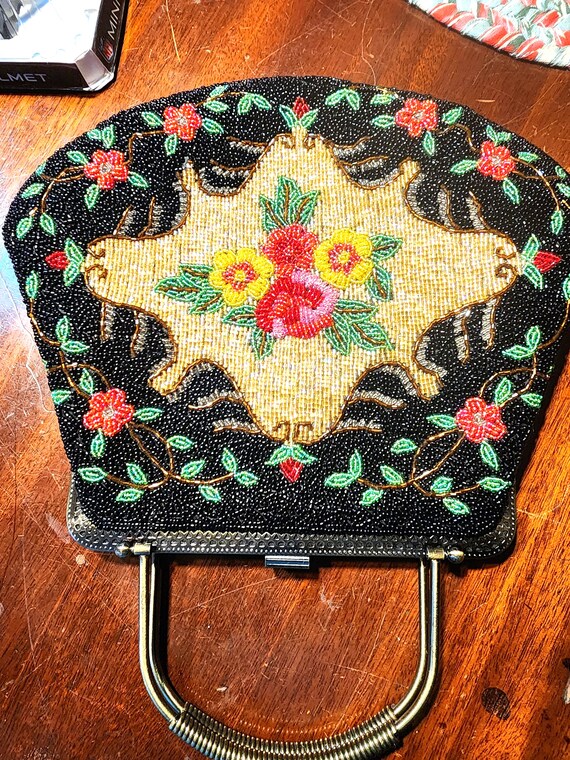 Antique Floral Beaded Purse – handle metal and ch… - image 3