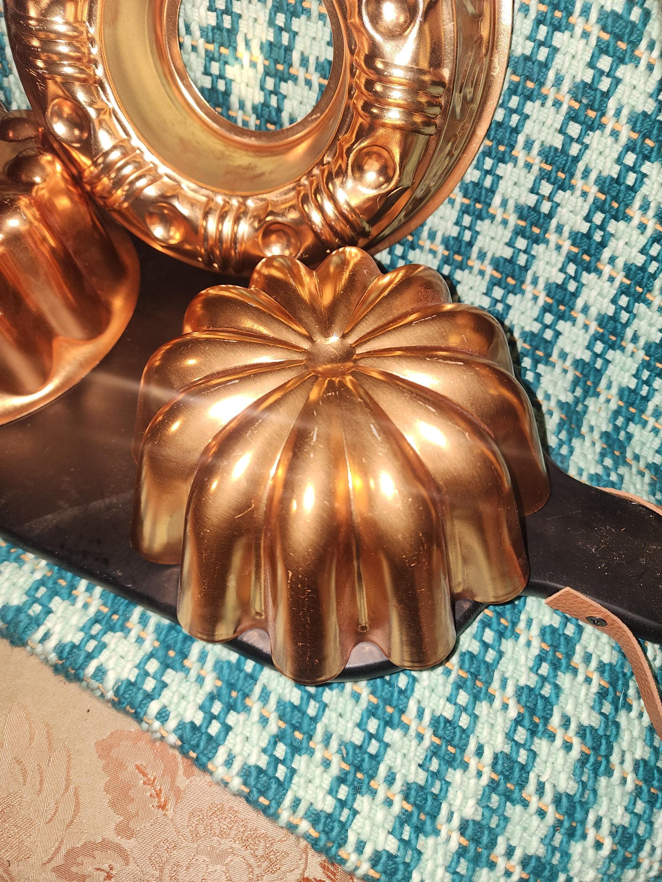 Vintage Retro Copper Jello Mold Fluted 6 1/2