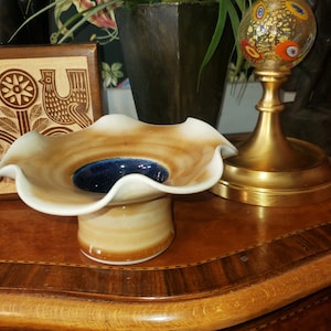 Ikebana with pin frog Japanese style flower arranging vase 6 inches diameter