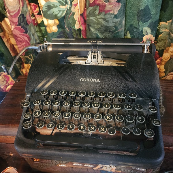 1940s Smith Corona  Sterling Manual Typewriter No Case, Charcoal Body, Working, Made in USA, Vintage Office Portable, Writing Manuscripts