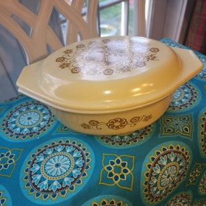 Vintage KIM CHEE PYREX 043 Cocotte promotionnelle avec couvercle
