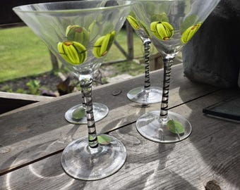 vintage MARTINI GLÄSER - Set mit 4 langstieligen handbemalten Oliven