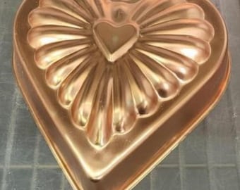 Vintage Pair of 2 Copper Jello Ice Cake Heart Molds Valentine's Wall Hanging Decor