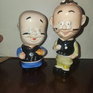 Vintage old pair of japanese bobbleheads ceramic