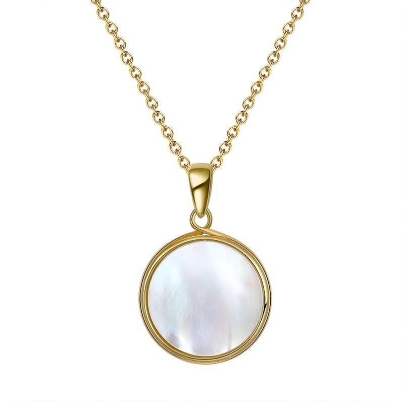 Elegant Pearl With Round Pendant Chain main image 1