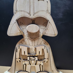 3D Darth Vader, Star Wars mal anders, Darth Vader, mit Gonk-Look für alle Gonk-Fans. svg, dfx und lightburn herunterladbare Datei.