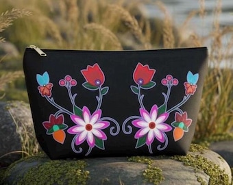 Anishinaabe Cosmetic Pouch: Floral Design Travel Companion