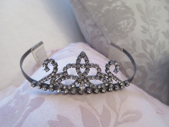 Vintage Rhinestone Tiara Crown - Etsy display picture 1