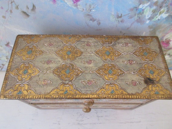 Vintage Shabby Italian Florentine Pale Pink/Blue … - image 3