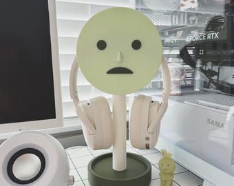 Green Dude Headphone Stand | 3D Printed Desk Accessory