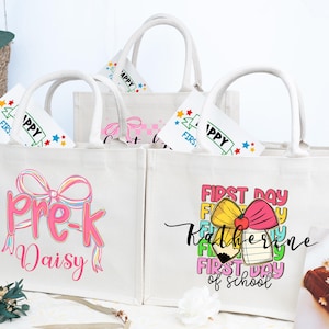 Sacs roses avec nœud pour la rentrée des classes, sacs-cadeaux preppy pour la rentrée des classes avec nom, sacs-cadeaux personnalisés de la maternelle à la 5e année pour les enfants