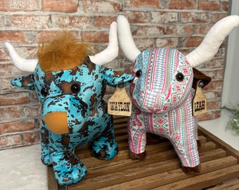 Personalized Farm Pals Stuffed Plushies | Stuffed Farm Animals | Personalized Highland Cow | Longhorn Cow Plushie | Christmas Gift