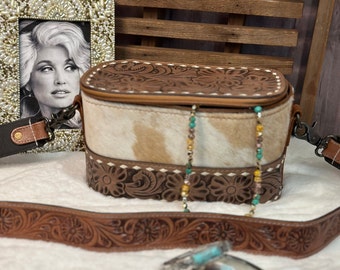 Western Makeup Case | Western Tooled Leather Travel Case | Western Cowhide Travel Toiletry Case | Hair on Hide Jewelry Case | Gift for Her