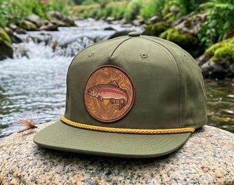 Sombrero de cuerda vintage con diseño de trucha arcoíris