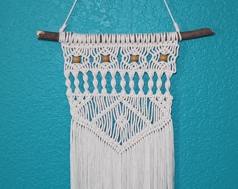 Natural White Macrame Wall Hanging