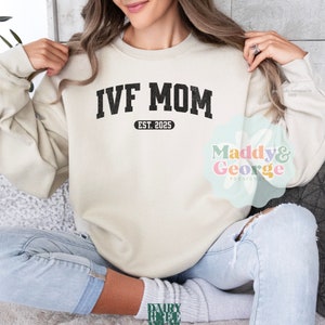Sweat-shirt personnalisé pour maman FIV, chemises de guerrier contre l'infertilité, pull vibrations positives FIV, cadeau du jour du prélèvement d'oeufs porte-bonheur, cadeaux de transfert d'embryons