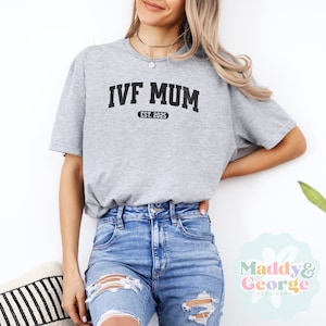 Chemise personnalisée de maman de FIV, chemises de guerrier de l'infertilité, Tshirt d'ondes positives de FIV, cadeau du jour de récupération d'oeufs de chance, cadeaux de transfert d'embryons, maman de FIV