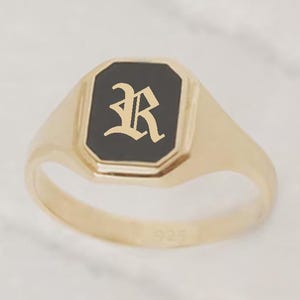 Anillo con sello de esmalte negro y letra inicial, anillo con inicial para hombre y mujer, anillo con letra personalizada, regalo para él, regalo para ella - Plata 925