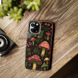 Pilz und Blumen iPhone Hüllen, Blumendruck, iPhone Hülle mit Blumendruck, Botanische iPhone Hüllen, Cottagecore iPhone Hülle, Niedliche iPhone Hüllen Bild 5