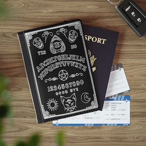 Goth OUIJA BOARD Passport Cover Vegan Satanic Passport Case Gothic Bordkarte Reise Hexe Passhalter Hexerei Reisegeschenke
