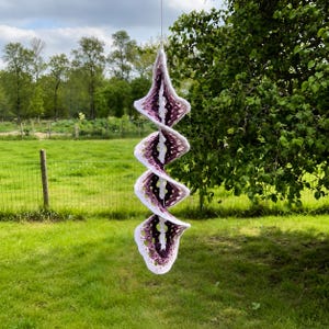Crochet Spiral Wind Spinner Pattern PDF, Colorful Hanging Twister Decor, Beginner Crochet Garden Ornament, DIY Porch Spinner