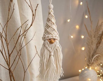 Makramee-Gnom-Hängemuster (PDF), Boho-Kinderzimmerdeko-Anleitung, Skandinavischer Wichtel-Anhänger zum Selbermachen, Faserkunst-Muster fürs Babyzimmer