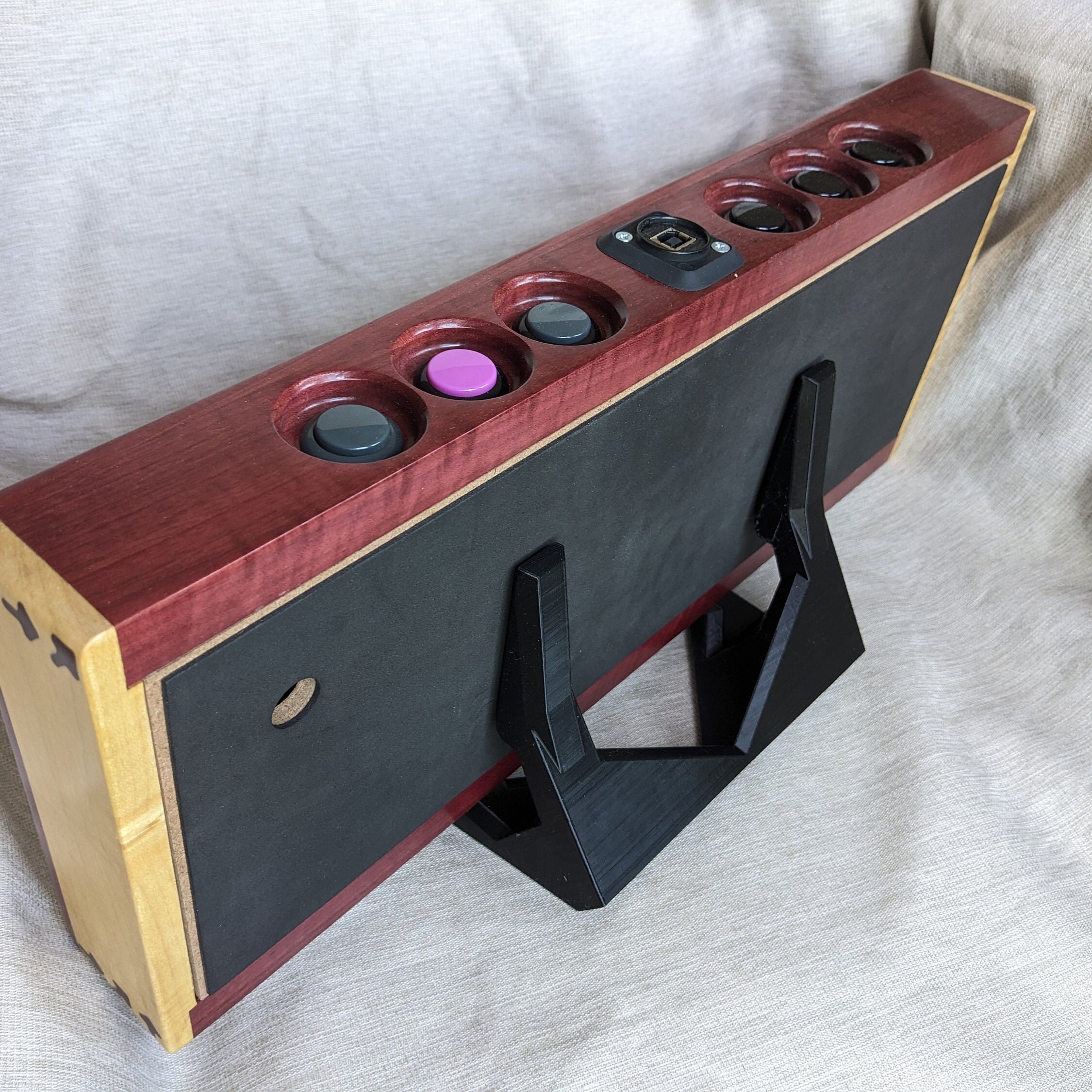 Polygonal Fightstick Stand - Etsy