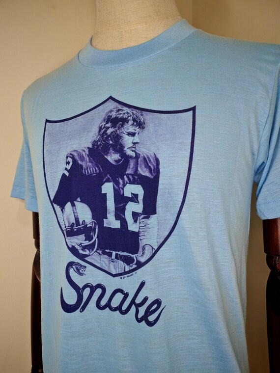 1977 Ken Snake Stabler Oakland Raiders Tee Shirt Los Angeles NFL Hall Of Fame View 3
