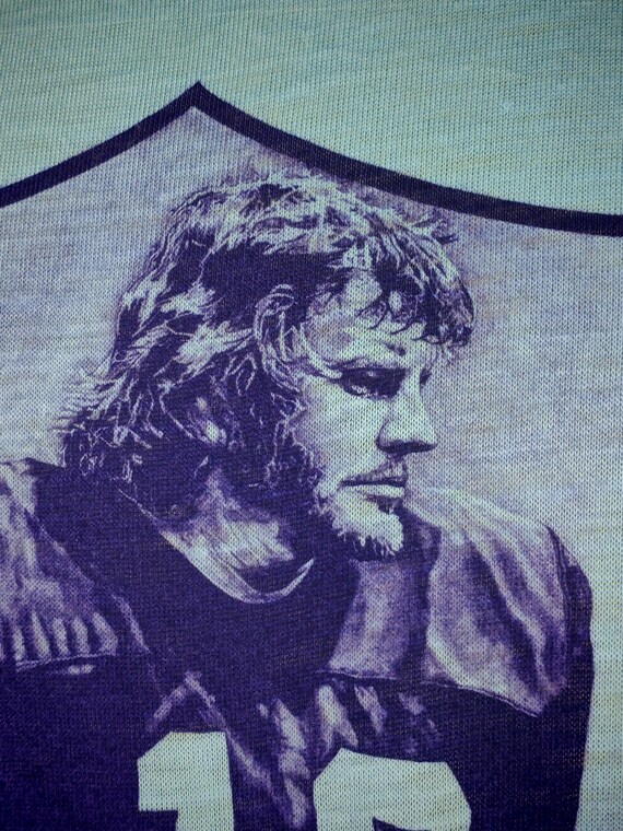 1977 Ken Snake Stabler Oakland Raiders Tee Shirt Los Angeles NFL Hall Of Fame View 5