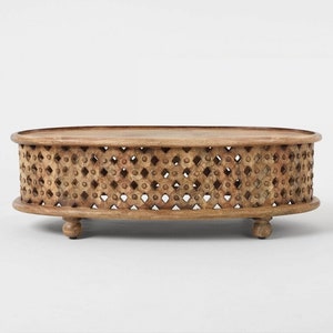 Hand Carved Mango Wood Coffee Table: Indian Rosette Design