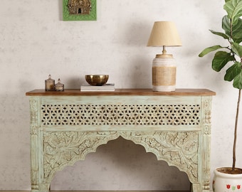 Handgesneden Indiase consoletafel: vintage houten halmeubilair