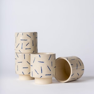 Tasse café empilable en grès – Handmade ceramic cup – Petite tasse artisanale Provence - Tasse café empilable en grès – Handmade ceramic cup