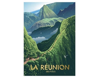 May include: A colorful illustration of a mountain range with a winding path leading up to the peak. The text "LA RÉUNION DES FOUS" is at the bottom of the image.