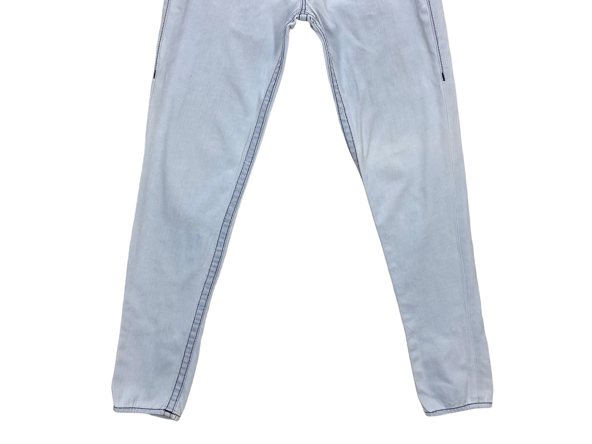 True Religion Jeans Women's Size 25 XL30 – Vintage Low Rise True Religion Jeans Women's Size 25 XL30 – Vintage Low Rise