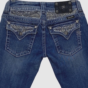 Miss Me Jeans - Size 27 (Length 22-34") - Bootcut Stretch Denim - Rhinestone Embellished Back Pockets - Y2K Low Rise Vintage Jeans