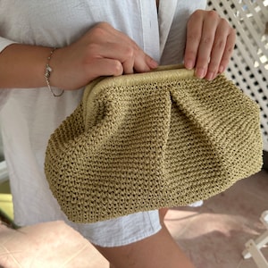 Handmade Crochet Straw Pouch Bag: Beige Linen-Lined Clutch