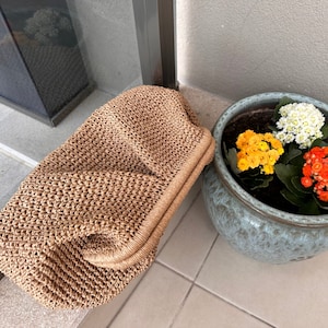 Handcrafted Crochet Straw Clutch: Women&#39;s Knitted Pouch Bag